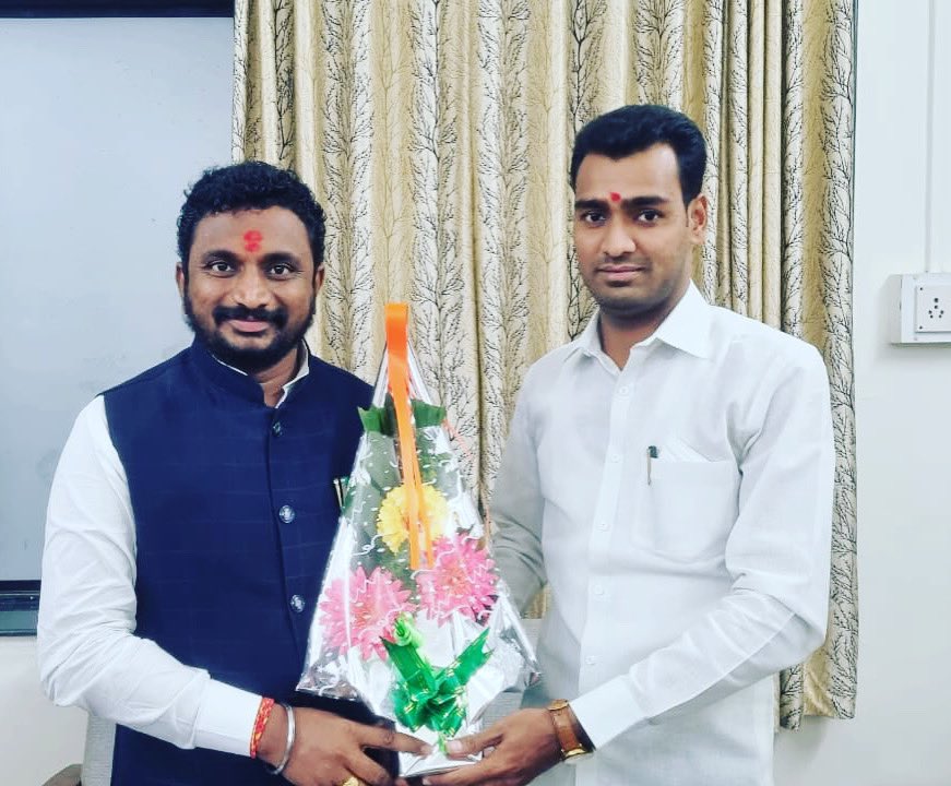 satish5pute1's tweet photo. विधानपरिषद चे आमदार श्री. @amolmitkari22 यांना वाढदिवसाच्या हार्दिक शुभेच्छा..! https://t.co/1msIwRJGU9