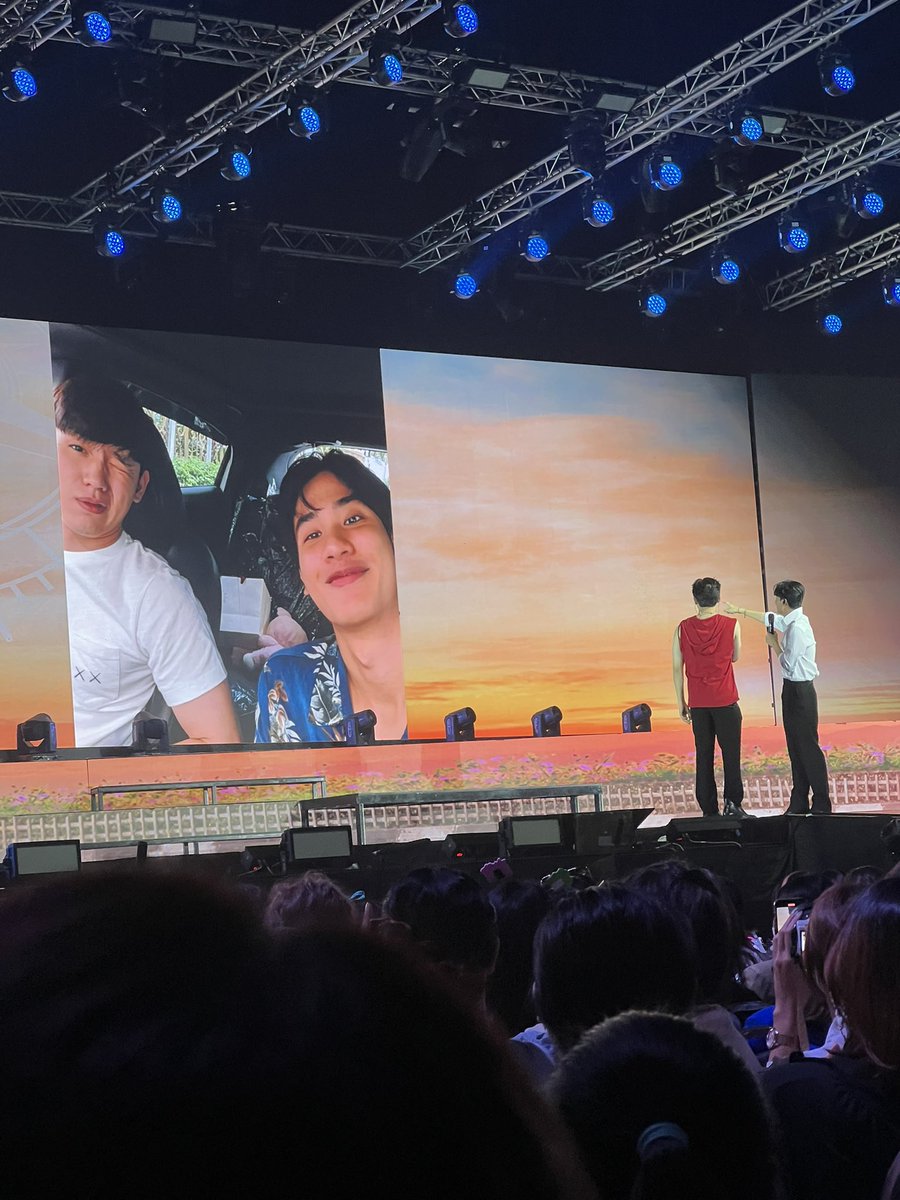 orihimess's tweet photo. Unseen photos of taynew from their overseas trips 🥺💙 (aka newwiee photos stored in tay’s ipad 👀)

 #PolcaTheJourney #เตนิว https://t.co/TsnaQxLW0h