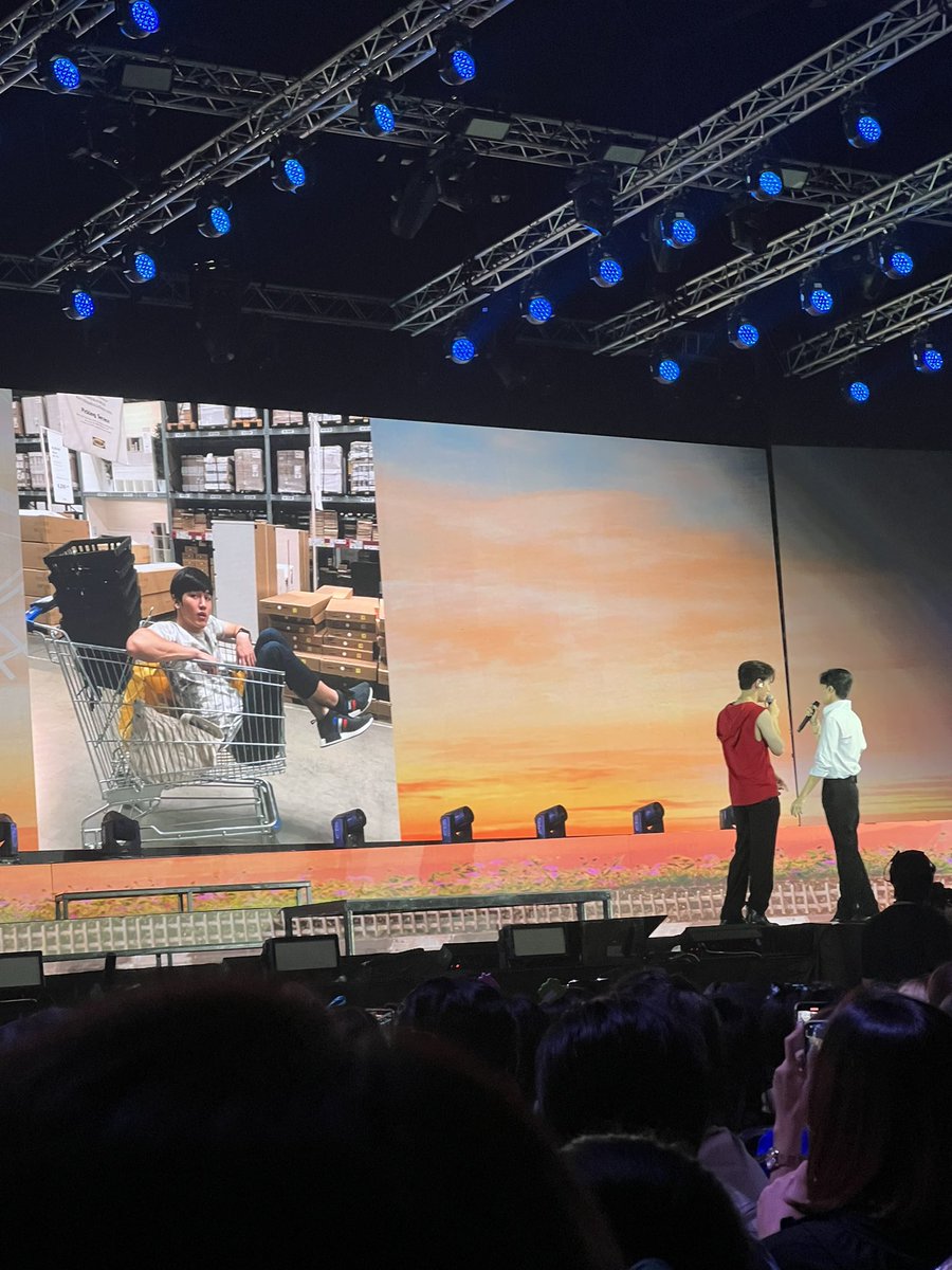 orihimess's tweet photo. Unseen photos of taynew from their overseas trips 🥺💙 (aka newwiee photos stored in tay’s ipad 👀)

 #PolcaTheJourney #เตนิว https://t.co/TsnaQxLW0h