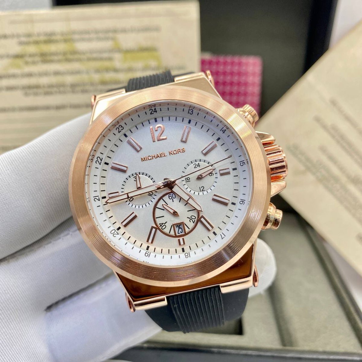 Wristwatch & Accessories 🔌 | POD tweet media