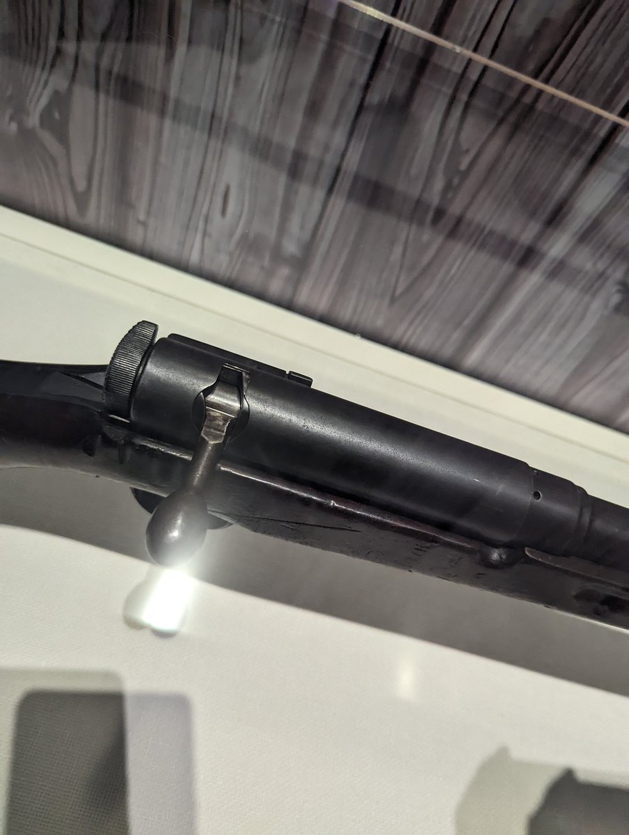 尾形の三八式歩兵銃はこちらです 