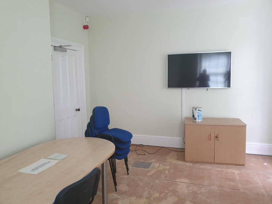LangtonsHouse's tweet photo. If meeting your team Face To Face is your preferred choice ask @LangtonsHouse about Corporate Away Days 

Renovations to the Conference Room are almost complete!

#corporatehire #teammeeting #corporateawayday

01708 433155 for enquiries ceremonies@havering.gov.uk https://t.co/ds20YAEZA0