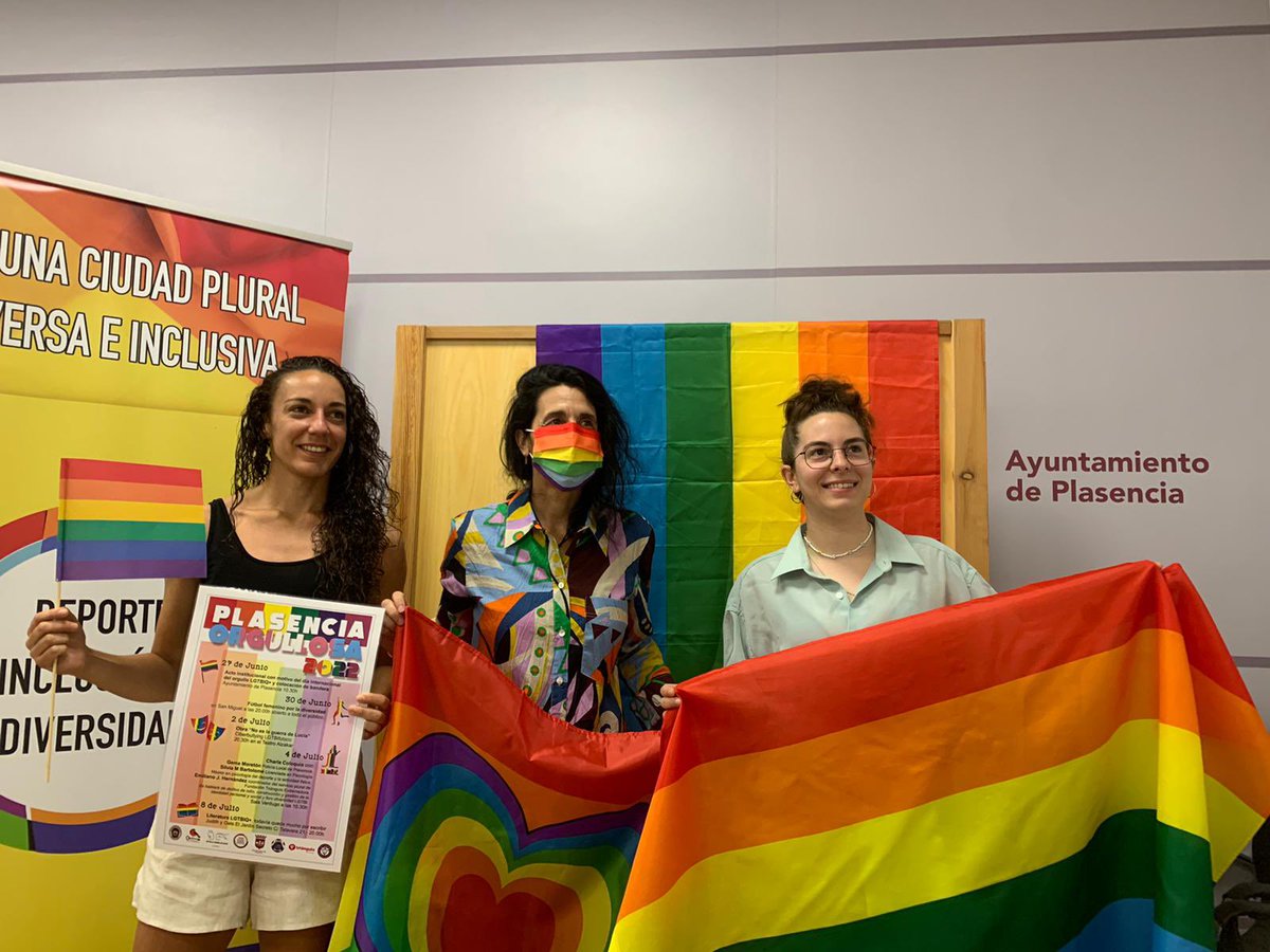 No os podéis perder el próximo 2 julio en <a href="/TeatroAlkazar/">Teatro Alkázar Plasencia</a> la obra NO es la guerra de Lucía, donde se trata el cinerbullying LGTBIfobico entre otras muchas cuestiones con personajes súper interesantes. Entrada gratuita para todo el público. 
<a href="/LauraHeristone/">Heristone</a> 🏳️‍🌈🏳️‍⚧️! 
<a href="/Ayto_Plasencia/">Ayto. de Plasencia</a>