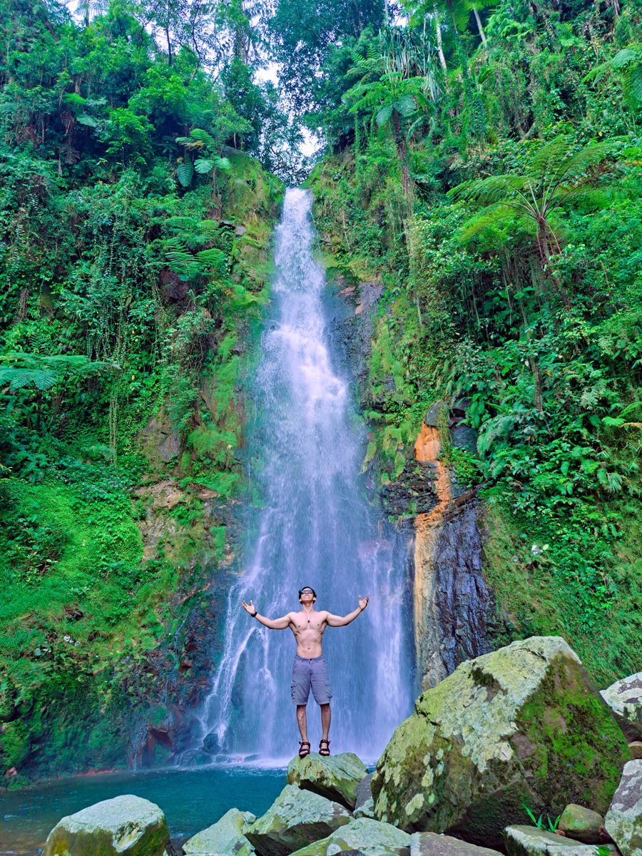 ziisapi's tweet image. Kembali Ke alam 🍃