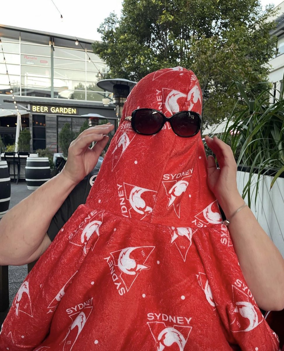 Lee Dawe tweet media