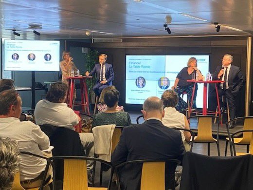 le_vallois's tweet photo. Table-ronde à la Station F dans le cadre du Cycle des Hautes Etudes pour le Développement Economique #CHEDE
Aux côtés de Anne-Catherine Husson @Novethic et Antoine Saintoyant @caissedesdepots, j’ai souligné le rôle essentiel des #assureurs dans le financement de l'#économie. https://t.co/tvAUEcUic9