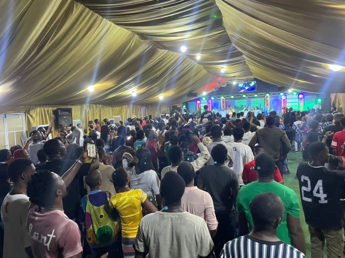 GICCHOBA's tweet photo. ONE WORD FOR DAY 3
DROP YOUR COMMENTS
FOR US IT WAS A BLAST 🔥🔥🔥🔥
DON'T MISS DAY 4, 5pm PROMPT
MAKE SURE YOU INVITE SOMEONE THAT WILL COME WITH SOMEBODY.
SEE YOU SOON
YOU'RE THE BEST!!!
#METAMOR4SIS2022
#GICCHOBA
#THESHIFTCONFERENCE
#GICFAMILY https://t.co/gSynS9iyOK
