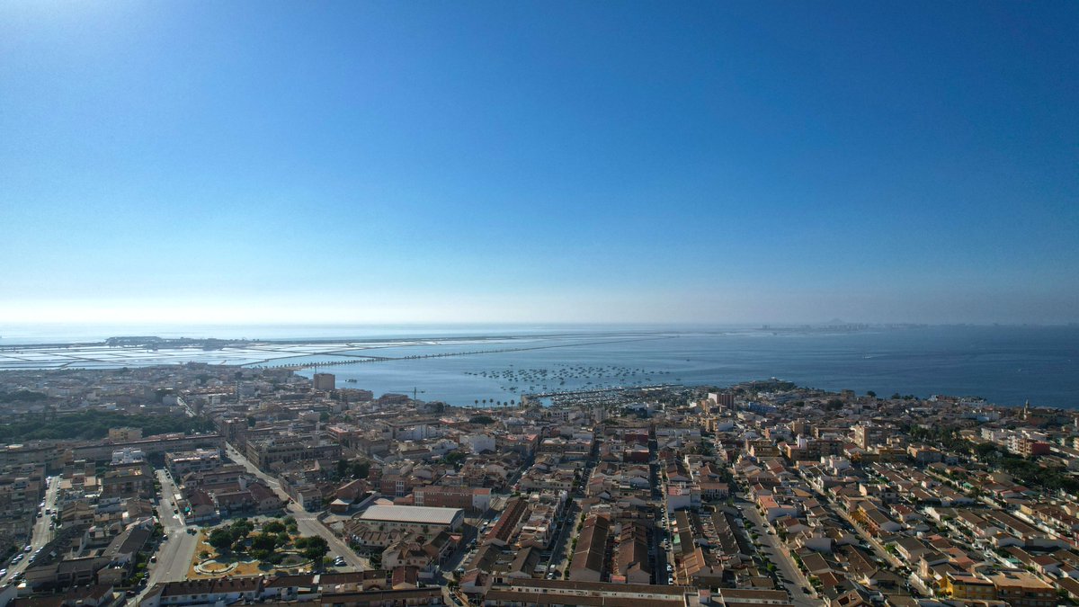fmiglucas's tweet photo. El #Marmenor y las #salinasdesanpedro @LoPaganNautico @TurismoRMurcia @tiempobrasero @Isabelscribano @CesarGonzaloGar @La7_tv @ElTiempoA3 @SomosMeteo @MeteOrihuela @MeteoChatSE @ElTiempo_tve @MeteoMenor https://t.co/ctrwx2UGa6