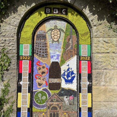 RowsleyWell's tweet photo. #NewProfilePic
Celebrating #100 years @bbcemt @BBCDerby @BBCBreakfast @BBCSheffield https://t.co/pQdhHHIkmm