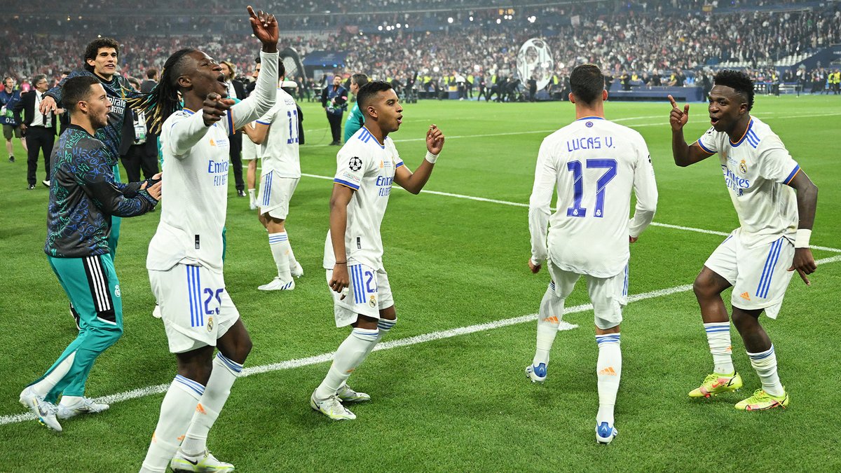 realmadridfra's tweet image. 🕺😎 Bon weekend, #RMFans !