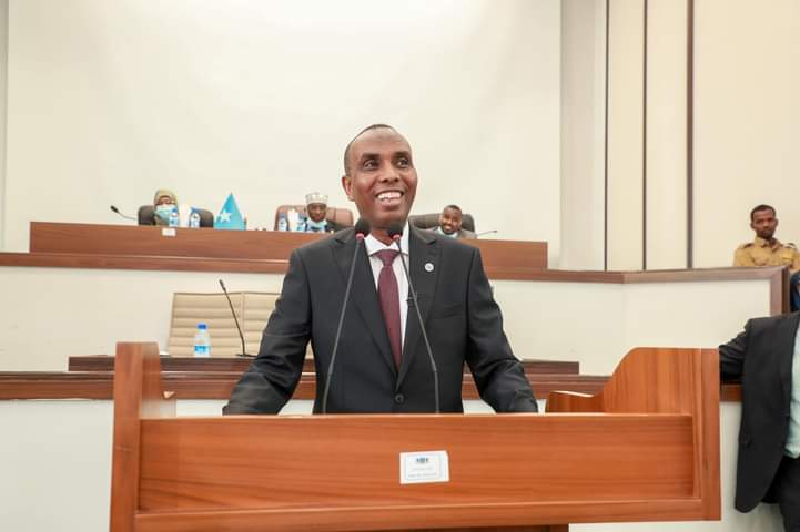 Congratulations to Prime minister <a href="/HamzaAbdiBarre/">Hamza Abdi Barre</a> who has received the approval of the House of the People of the Federal Parliament. As the premier assumes office soon, I wish him all the best &amp; urge him to establish a capable &amp; a delivering cabinet.