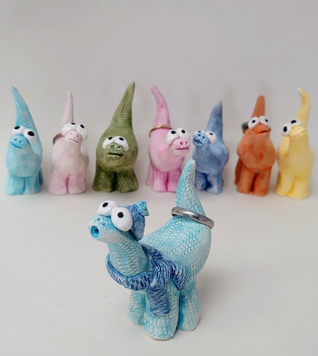 CreativeClayFor's tweet photo. Ring holders available at @arts_farm and https://t.co/9AQlQLKxad (also @WalfordMill til end of June with East Dorset Potters)
#campaignshopindependent #campaignshopsmall #shopindependentday @HollyLTucker #UKGiftAM #UKGiftHour #SmallBizSatUK @SmallBizSatUK https://t.co/eXLV2FDhdv