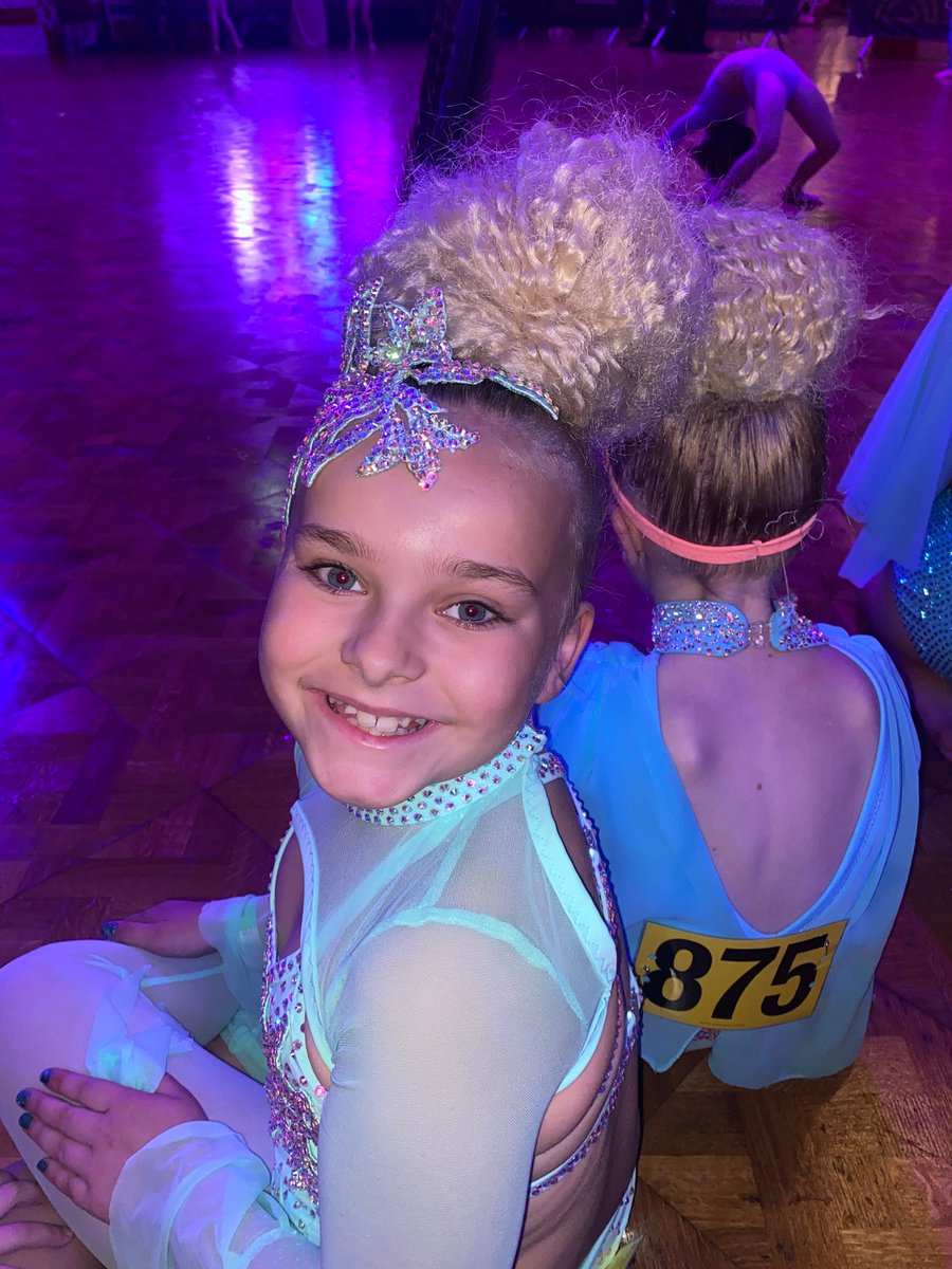 hollyd__'s tweet photo. POLLY DOLLY #theworlds_22 💖💖💖💖💖 https://t.co/VJaOcg4r8P
