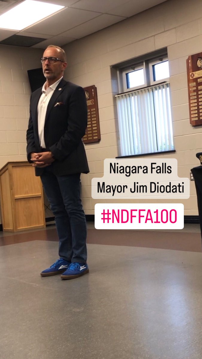 Thank you to <a href="/NiagaraFalls/">Niagara Falls Canada</a> Mayor <a href="/jimdiodati/">Jim Diodati</a> for brining greetings to the 99th annual <a href="/niagaradffa/">Niagara district</a> convention.