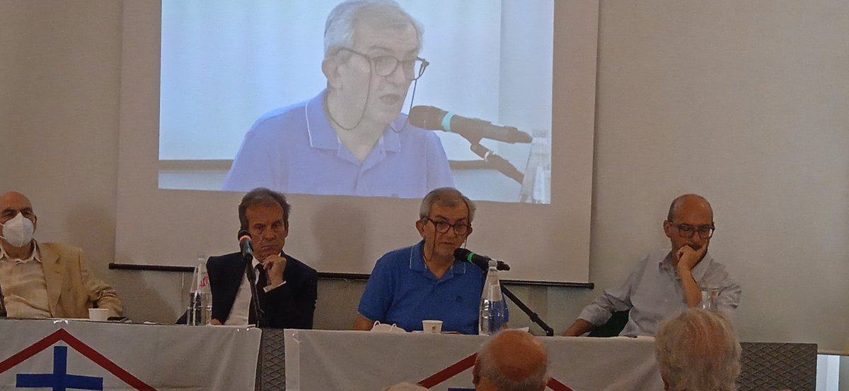 aclilombardia's tweet photo. Don Virginio #Colmegna: "Le sue idee palpitano nel magistero di #PapaFrancesco. La sua idea di pace, di mondialita' e' feconda e si legge anche nelle sue poesie" https://t.co/sxepb2CZsW