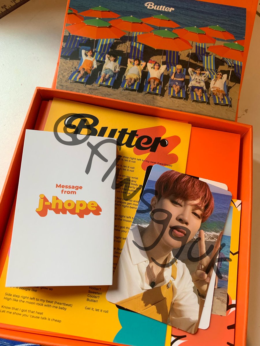 flwsgguk's tweet photo. — wts/want to sell 🕊

Album BUTTER PEACHES VER
✅ unsealed
✅ good condi
✅ fullset (+poster)
✅ 250k 
✅ freebies
❌ pc only
❌ pob
📍dom depok

🏷 album bts bangtan namjoon seokjin yoongi hoseok jimin taehyung jungkook pc jimin https://t.co/jyoCA8NVjW