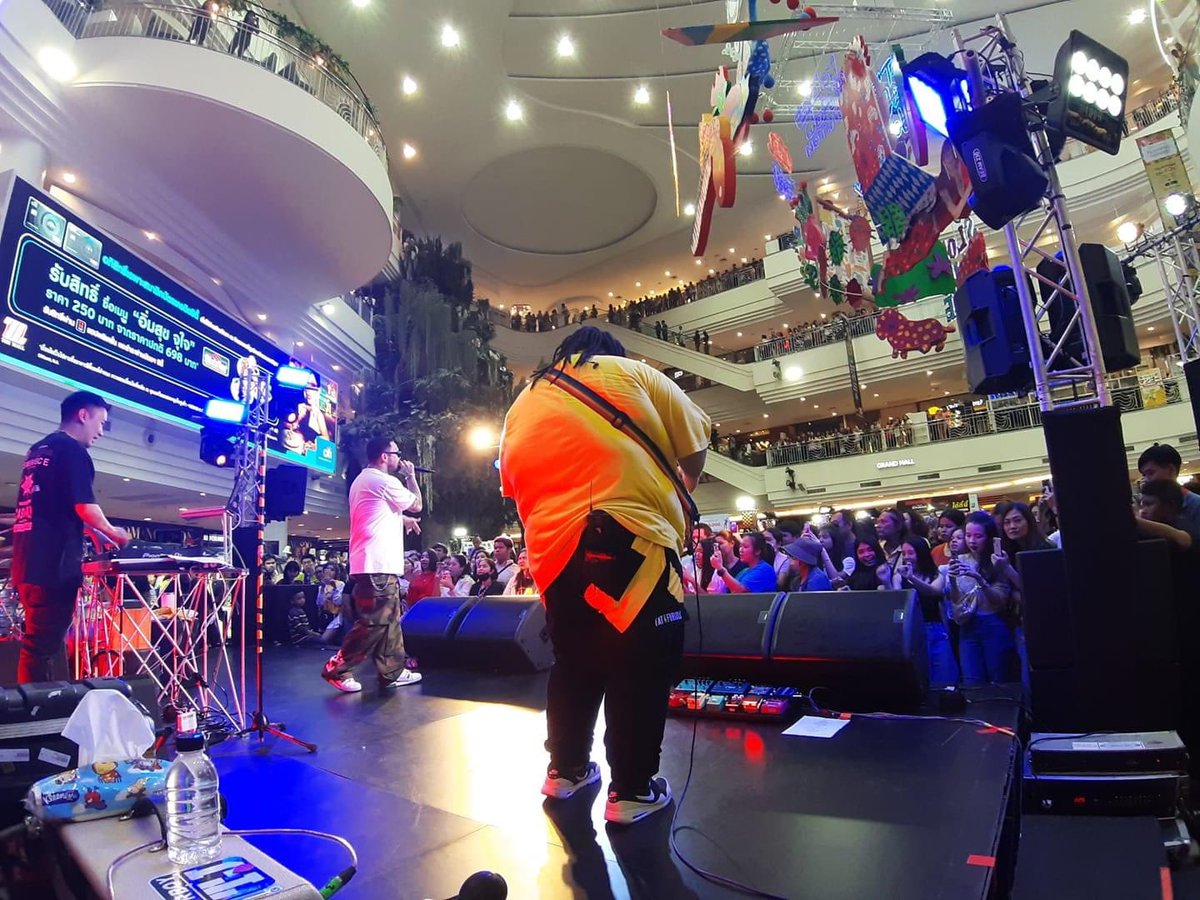 ขอบคุณทุกๆแรงใจที่ส่งมาให้บอสผมน่ะครับ 🫰🏻
ผมอาจจะขอบคุณไม่หมดแต่ยังไงก็ขอบคุณมากจริงๆครับ 🙏🏻
รอวันที่จะกลับมาสนุกกันน่ะครับทุกๆคน
❤️🧡💛💚💙💜🖤🤍🤎💝
#urboyTJ #urboyTJcrew