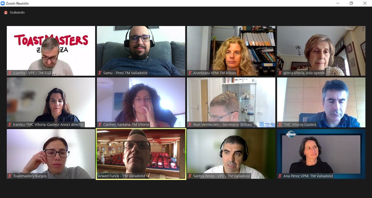 Hoy estamos de #Club #Officers #Training #COT en formato online con nuestras compañeras del Área 3

Estamos aprendiendo y disfrutando muchísimo para empezar un nuevo curso con ganas