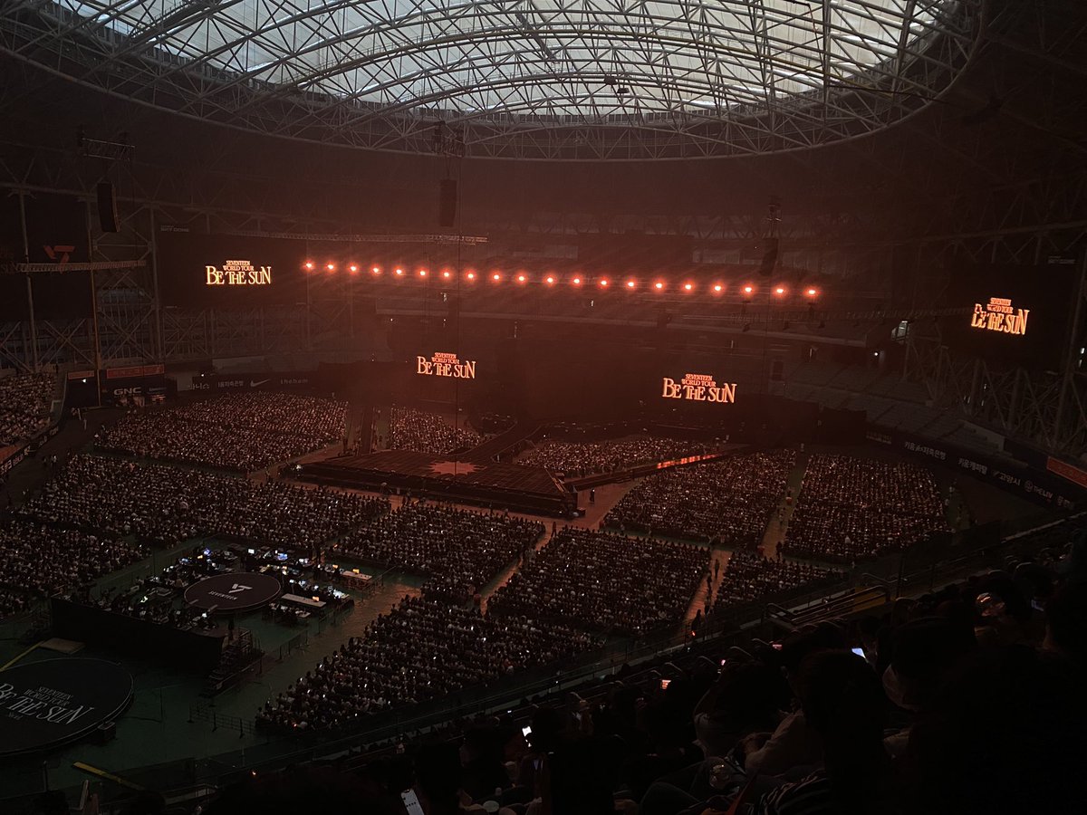 geminijunnie's tweet photo. 7 more minutes !!!
 
#SEVENTEEN #세븐틴 @pledis_17 #SVT_WORLDTOUR_BETHESUN https://t.co/pThk2Q1RSj