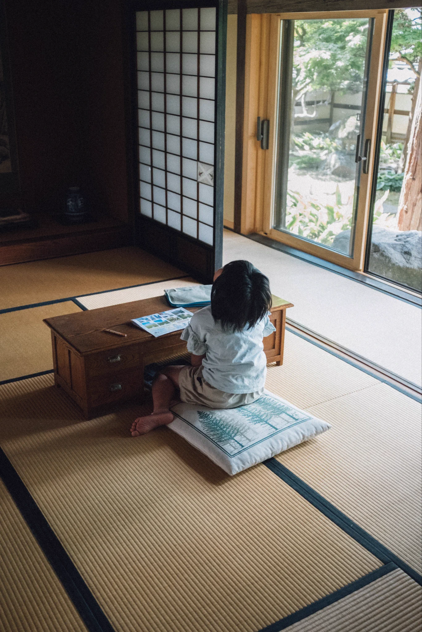 こういう時の表現力凄い。「全身で表現する、宿題がめんどくさい」