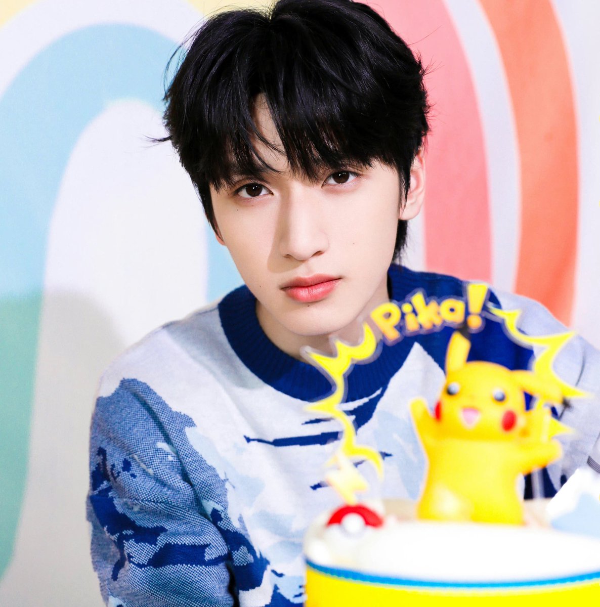 啊啊啊啊恭喜宝贝们成功上岸！！🥳🥳🥳🥳
Congratulations bbs on passing your Gaokao with flying colours!!!! Well done bbs!!!! 😭😭😭😭💖💖💖💖