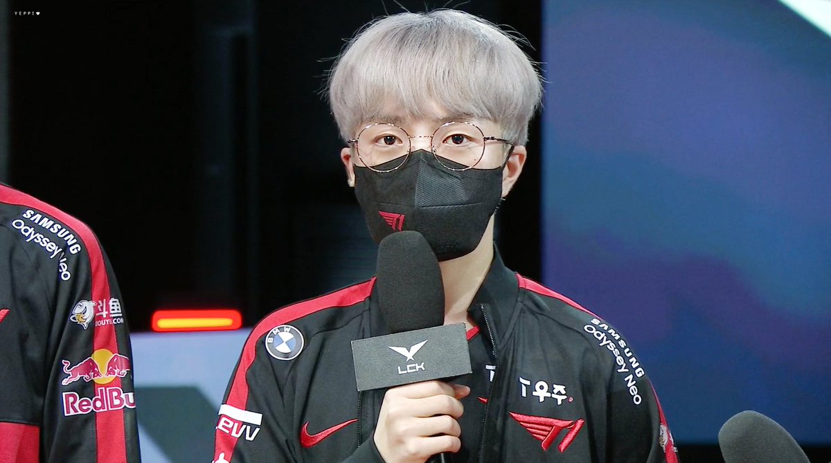 keria_airek's tweet photo. 220625 vs DK #KERIA #T1WIN

써머 첫 피오지 축하해 🥳🫶🏻 https://t.co/q5ghLqKxkH
