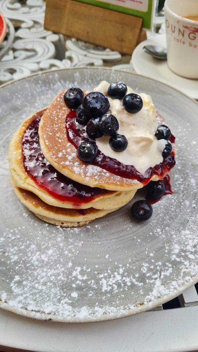 Breakfast outside in the sun before a day of uni work
