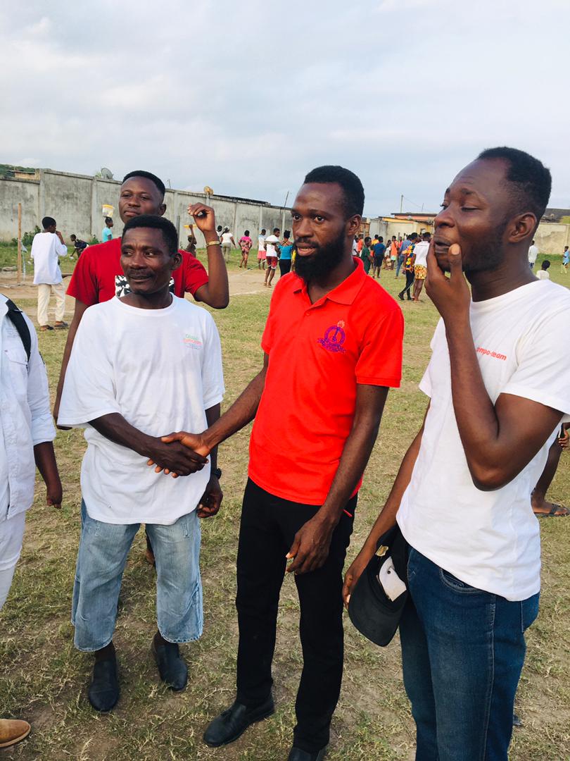 miobosu90's tweet photo. The journey has been tough but Almighty has lifted us always. I will surely get there one day.

#GODDEY. https://t.co/WXnaHQLjM5