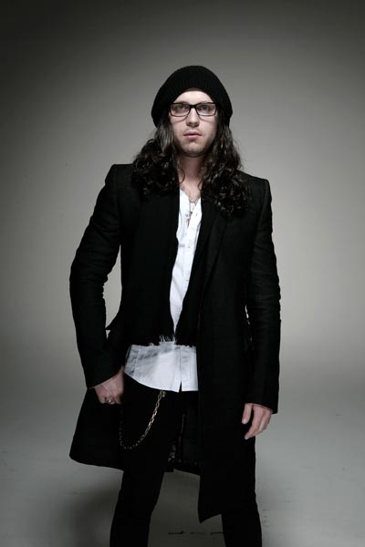 Happy Birthday to Nathan Followill of Kings Of Leon - 