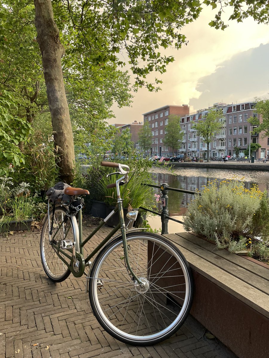 bartul's tweet image. In the city of Amsterdam you can find a lot of fun 🎶