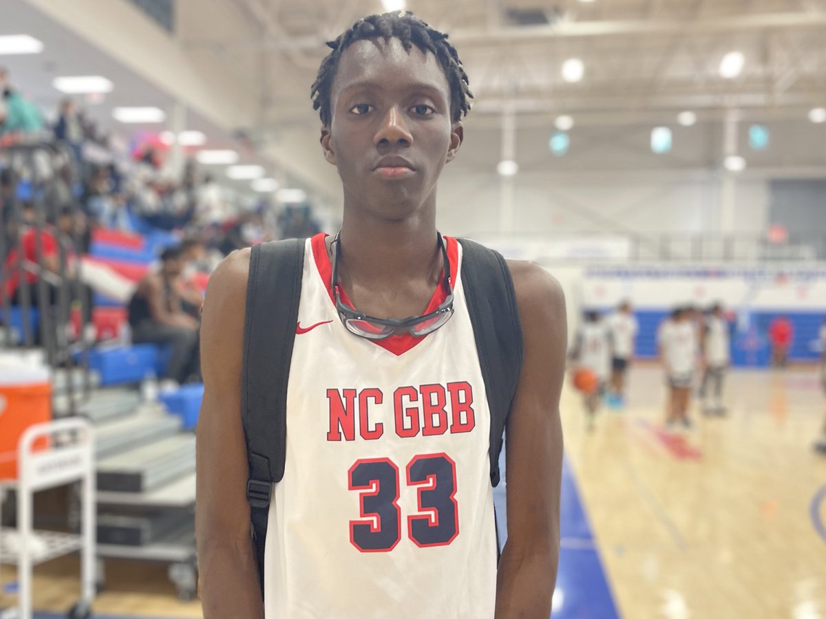 Some Friday @DMVLiveDeMatha 2024 standouts:

📷 Eli Delaurier (Miller School)
Tyonne Farrell (MSJ)
Quin Gorman (Flint Hill)
Corwin Holland (Rock Creek)
Scottie Hubbard (St. Andrew’s)
Lynn King III (Mt. Zion)
📷 Isaiah Otyaluk (NC Good Better Best)
Ashley Sims (Spalding)