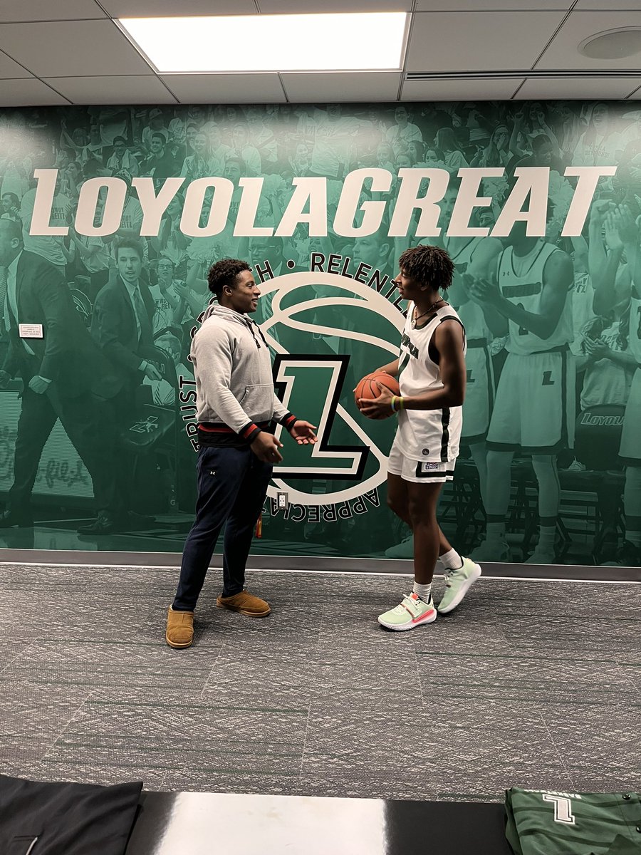 I am thankful to receive an offer from Loyola University (MD). Thank you to <a href="/CoachTHardy/">Tavaras Hardy</a> <a href="/Tajfinger/">Taj Finger</a> and the rest of the Loyola staff. <a href="/MASAAUBB/">Mid Atlantic Select</a>