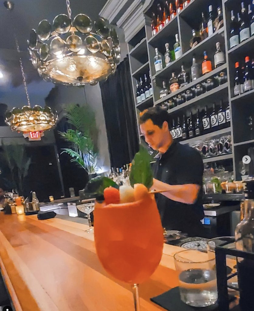 Sneak a peek inside Providence's 11 best secret bars, hidden gems and speakeasies. hubs.li/Q01frwQX0