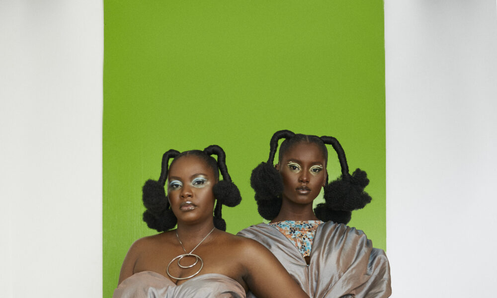 Nola Black Presents A Riveting New Collection Tagged “Hey Stranger” dlvr.it/SSqdBP