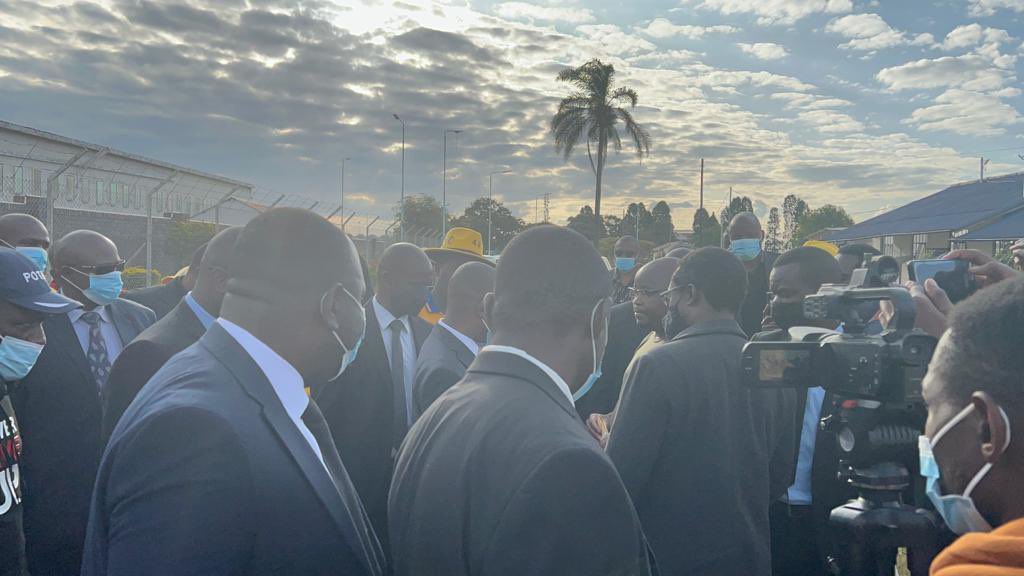 nelsonchamisa's tweet photo. AT THE AIRPORT.. Just to receive and welcome Dr Alex Magaisa. Wangu is now back home. The Citizens Hero, Out Change Champion deserves all the honour! Life is puzzle! https://t.co/4qOkZz1i6M