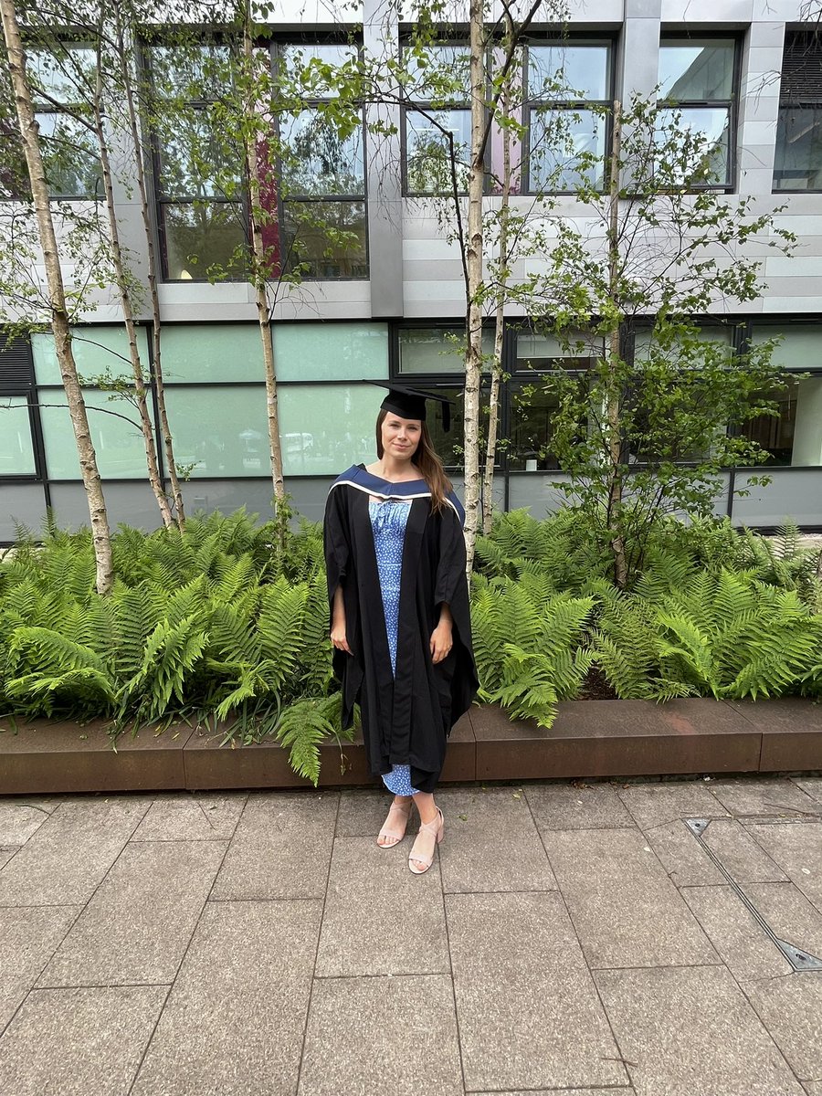 Last month I finally had my graduation!🎓 Almost a year after I graduated. I had the best three years at university, experienced some amazing opportunities and made the best of friends. Excited for the future as an OT💚 <a href="/OBU_OT/">OxfordBrookesOT</a>
