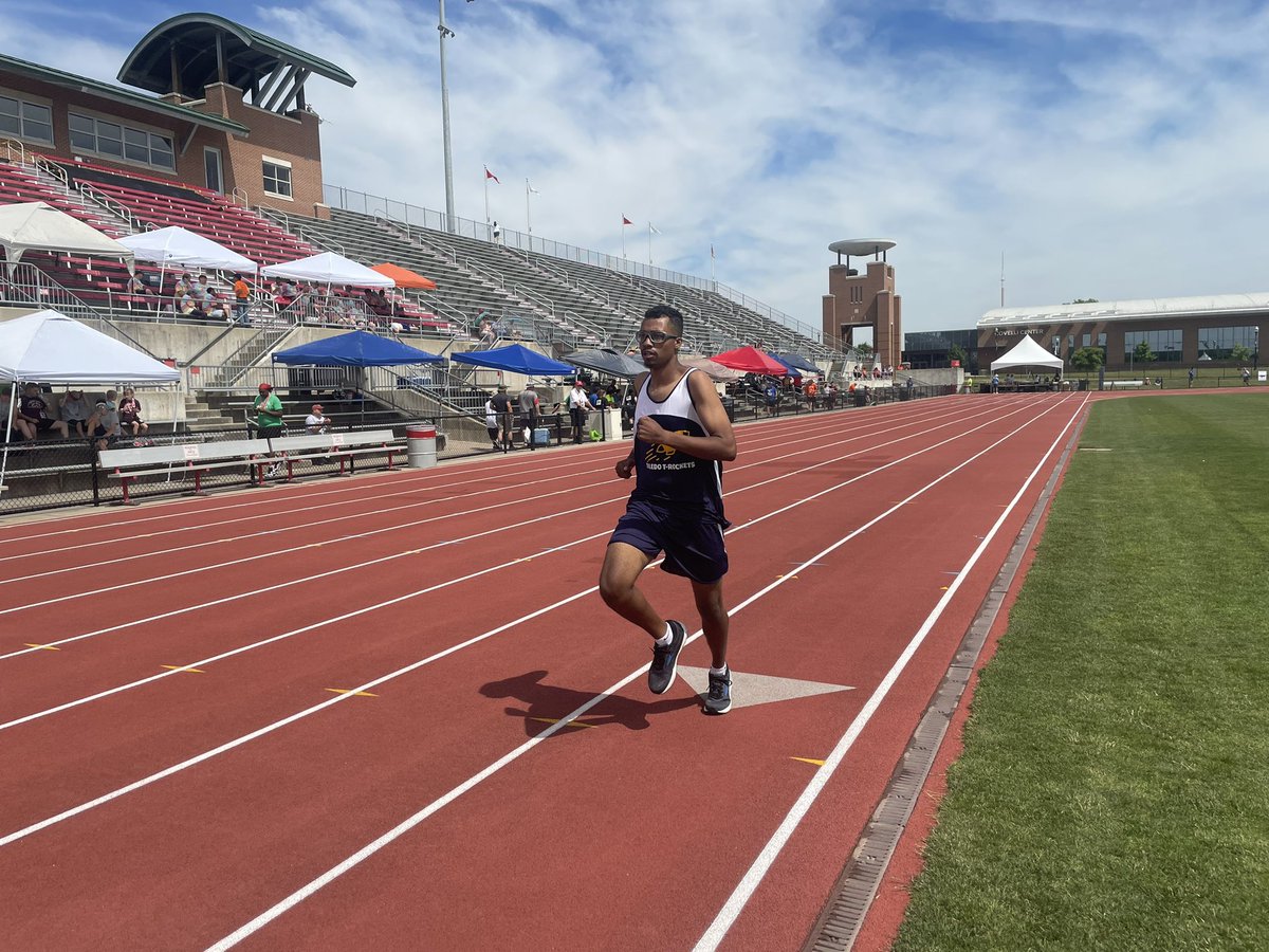 The Boys 800 is lighting up the track here at the #OhioSpecialOlympics <a href="/OHMileSplit/">MileSplit Ohio</a>