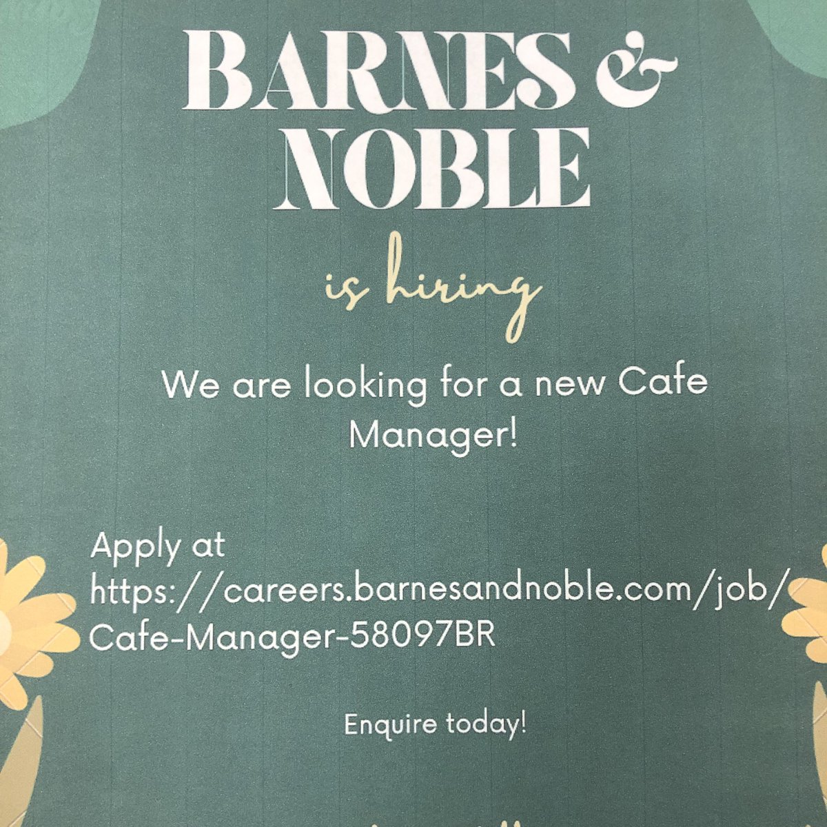 Do you love coffee and books? Do you have managerial experience? Get paid to talk about your passions and apply today to be our new Cafe Manager! careers.barnesandnoble.com/job/Cafe-Manag…
