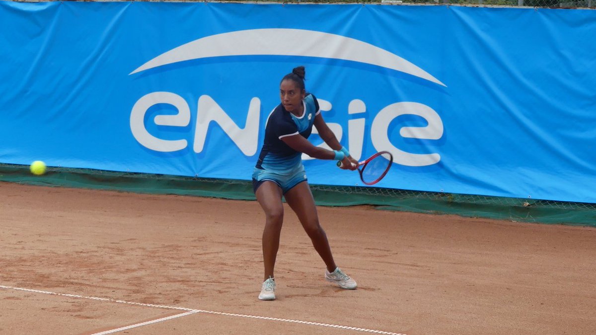 captennis's tweet photo. 𝗟𝗲𝘀 𝗴𝗮𝗴𝗻𝗮𝗻𝘁𝗲𝘀 𝗱𝘂 𝗱𝗼𝘂𝗯𝗹𝗲👭🏆

Bravo au duo gagnant du double de la 25e édition du tournoi :
Rebeca Pereira (🇧🇷)
Daniela Seguel (🇨🇱)

#engieopenperigord #tennis #engie #engietennis #perigueux #itfworldtennistour #fft #tennisfeminin https://t.co/s5Afyalf70