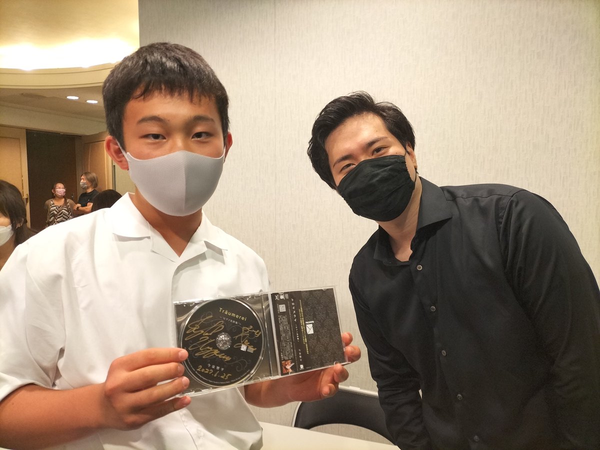 sozo's tweet photo. 今泉響平さんと写真撮ってもらった。
#今泉響平 https://t.co/gMOgckYl2Q