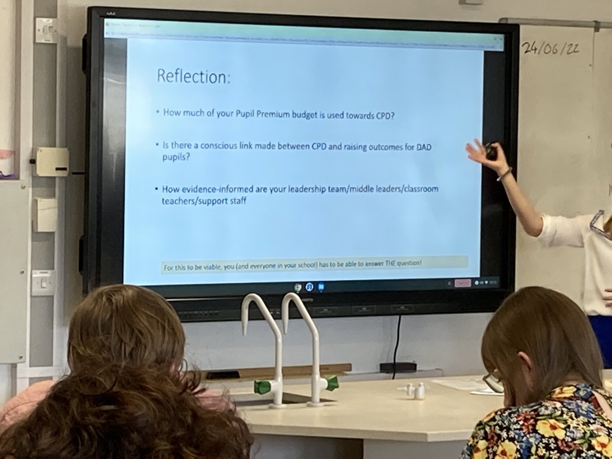 Great session by <a href="/MissSFranklin/">Sam Franklin</a> about QFT for disadvantaged students