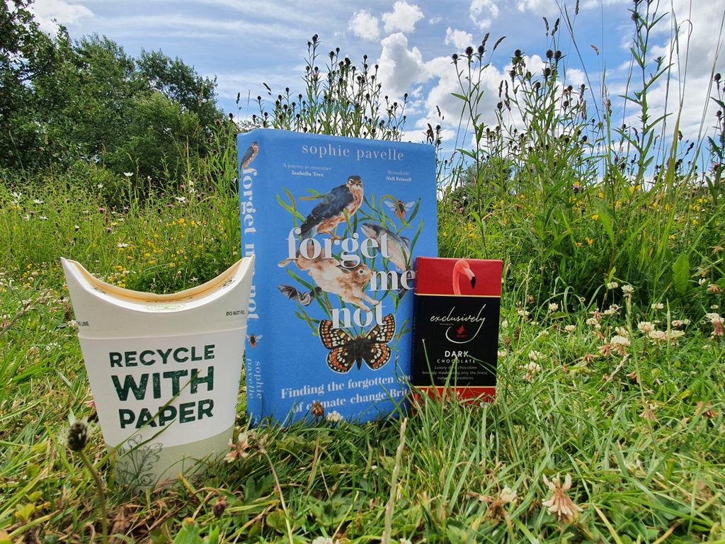 SharonEnv1's tweet photo. Day 25 #30DaysWild at the edge of a #wildflower meadow having an ecoffee (forgot my keep cup but @WWTWashington to the rescue with a #butterflycup). Enjoying reading @sophiepavs #forgetmenot with WWT chocolate! It doesn't get any better than this 💚📚🦋 #BookTwitter @30DaysWild https://t.co/2ESAqNhjof