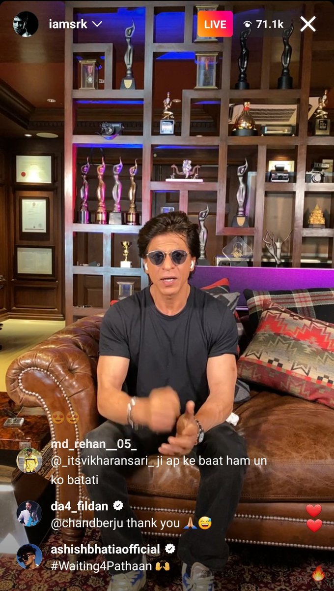 CoolYogi7's tweet photo. Love you KING @iamsrk ❤❤❤❤
#30YearsOfShahRukhKhanEra #30YearsOfShahRukhKhan #30YearsofSRKEra https://t.co/jjPtrl6QX7