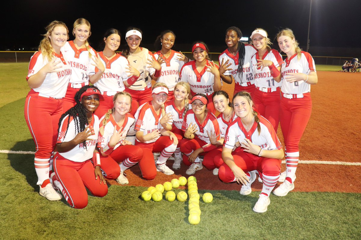 Hotshots National Jones 18U tweet media