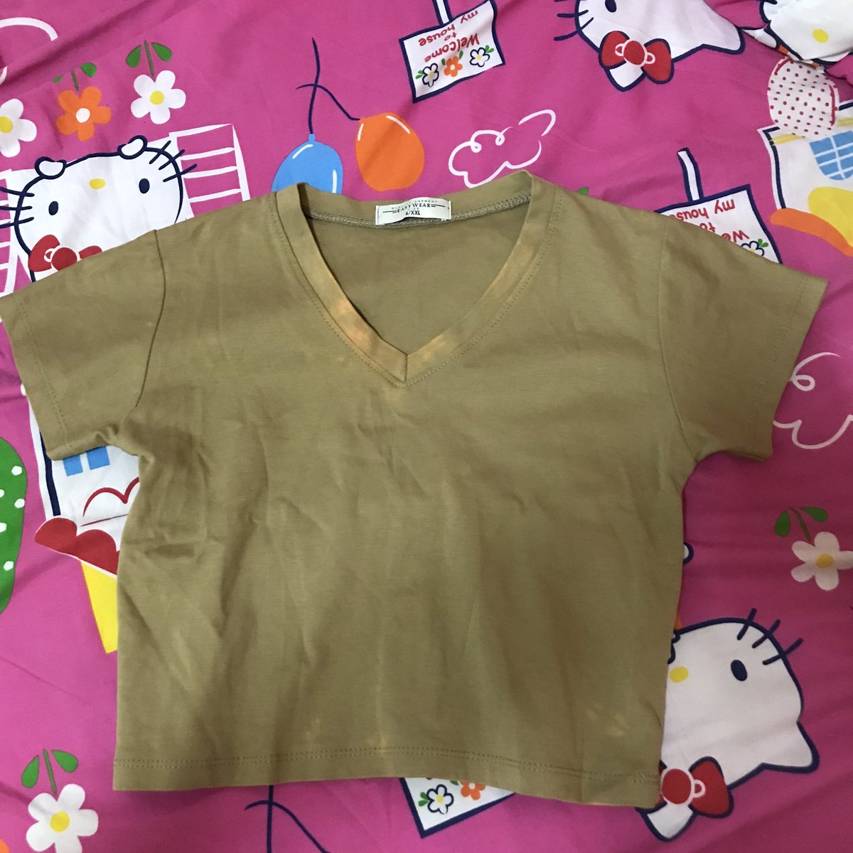 aomamka14's tweet photo. 10บาท ตำหนิตามภาพเยย https://t.co/buaK31sOSD