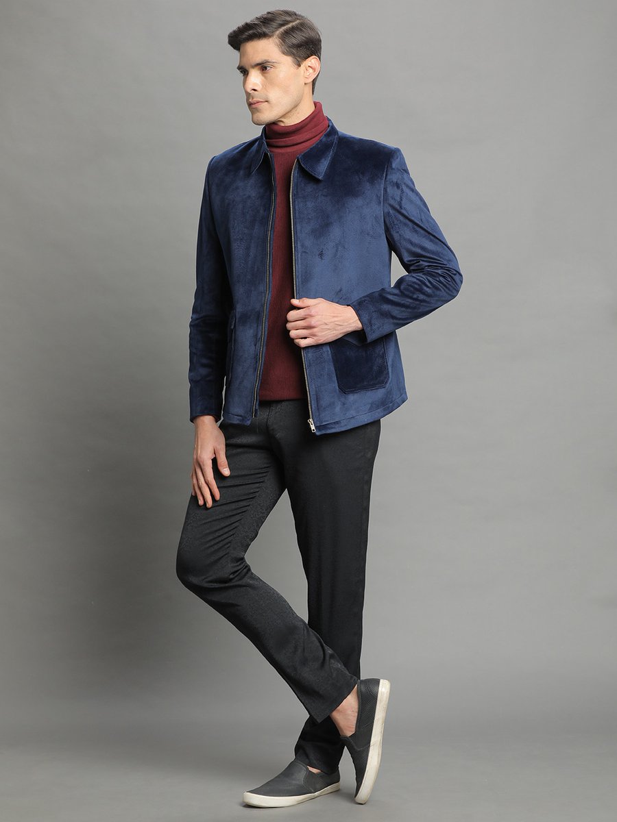 candidknots's tweet photo. Bomber jacket for wedding anyone? https://t.co/an47ooIN71