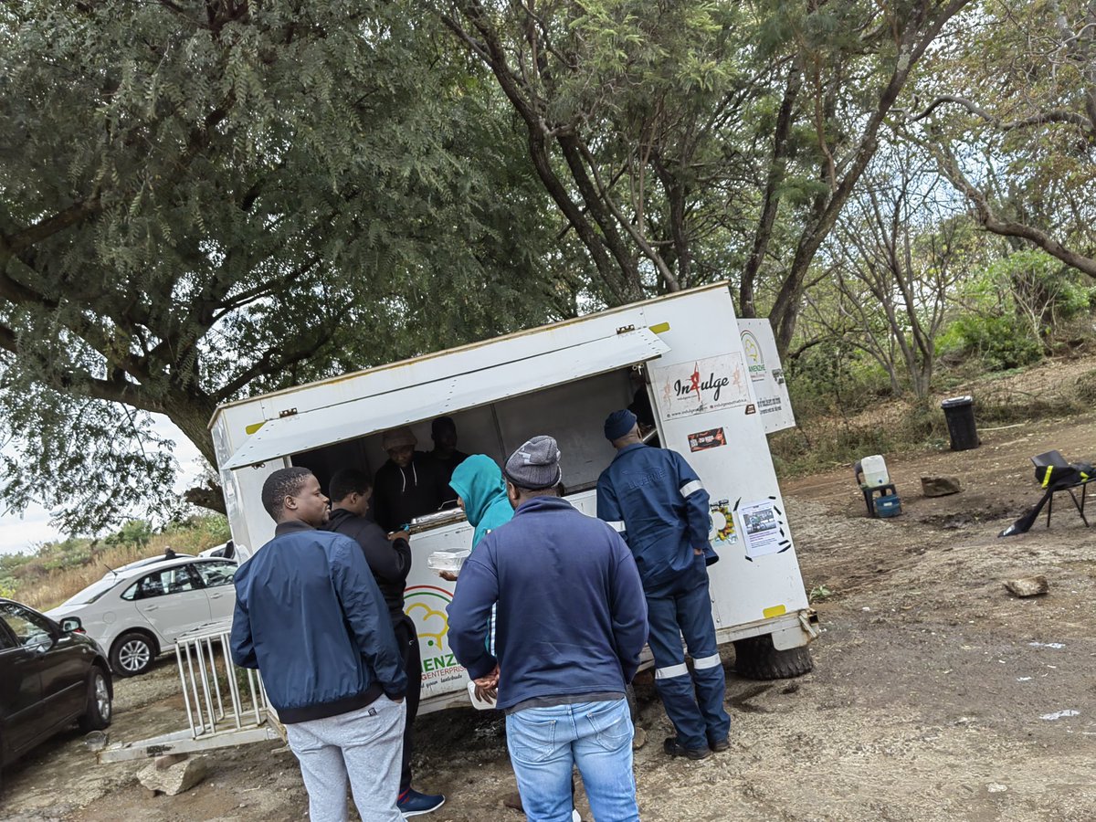Thabsy509's tweet photo. #Famouscaravan
Dzo vhuyesa, will come back again for 🐟
Thank you bro @manenzhe_samuel https://t.co/fioM4zZlF9