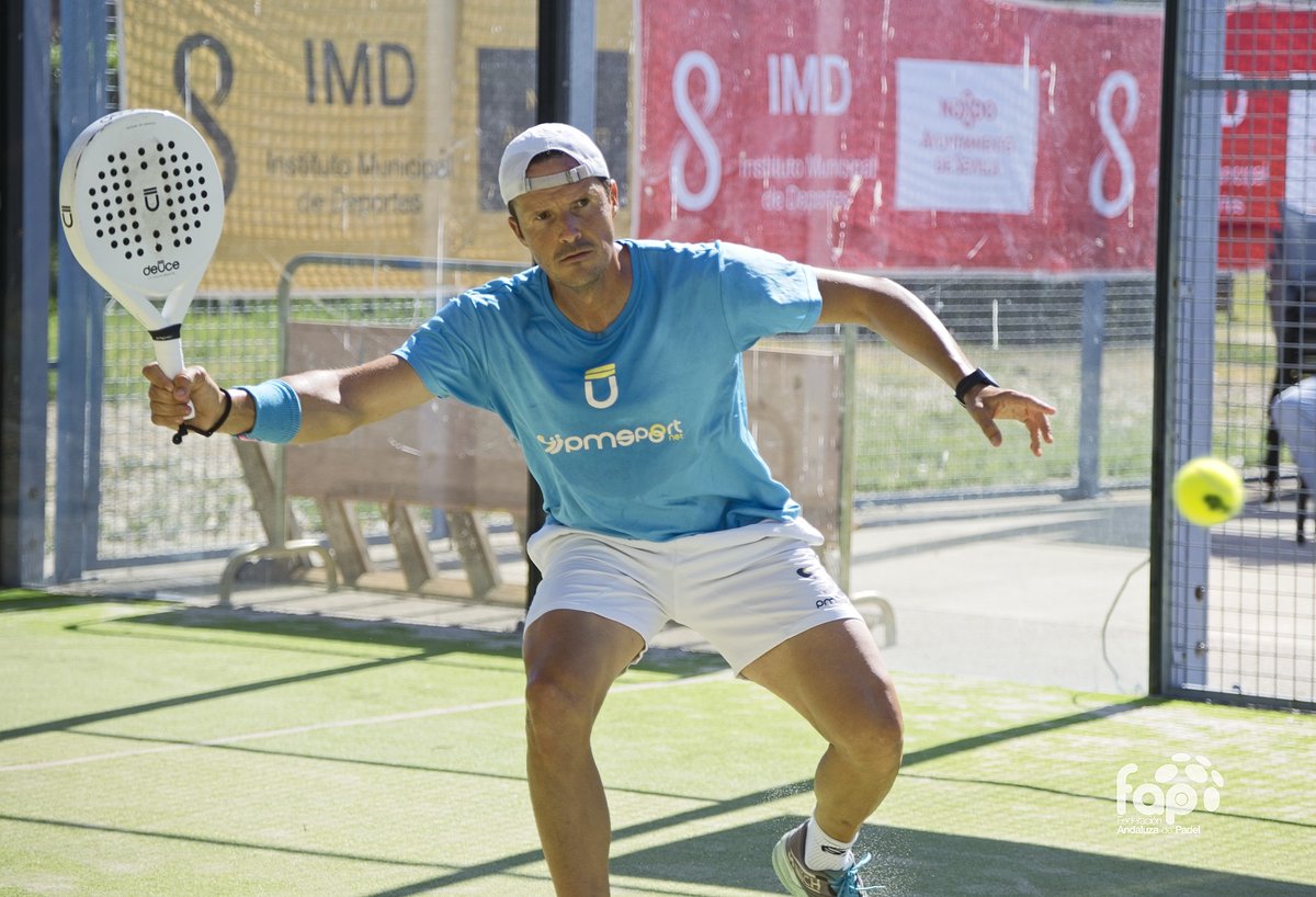 padelfederacion's tweet photo. 🏆Campeonato de España de Veteranos 2022 en #Sevilla
🟥Mucha batalla en el turno de mañana que configura unas semifinales trepidantes para esta misma tarde.
⚙️ Organiza @faponline con @IMDSevilla
📝Resultados: https://t.co/BiyIQNSgoP
#FEP #VeteranosFEP #padel #CEVet https://t.co/wBeGq7C91y