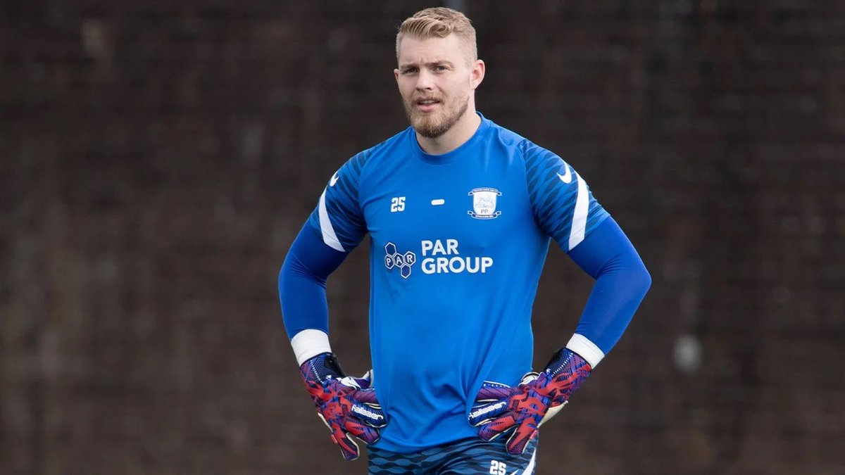 EFL__Centre's tweet photo. Morecambe sign former PNE keeper Connor Ripley. #PNEFC #PNE #MorecambeFC https://t.co/CpuxqIoLuY