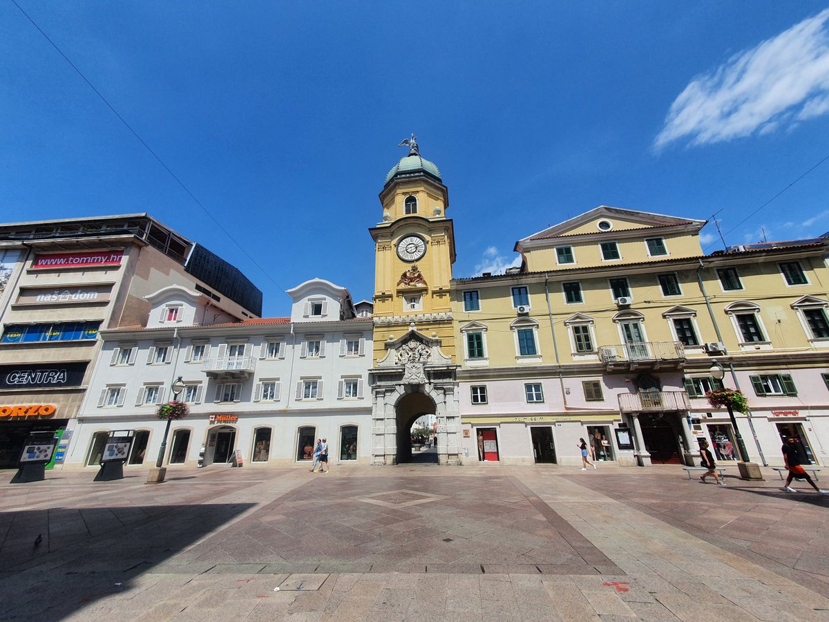 RJonTourUK's tweet image. NEW POST - The first edition of my guide to #Rijeka in #Croatia so far. Its a rather nice port city and known in some circles as Zagreb on Sea.
rjontour.com/rijeka-croatia/ #travelblogger